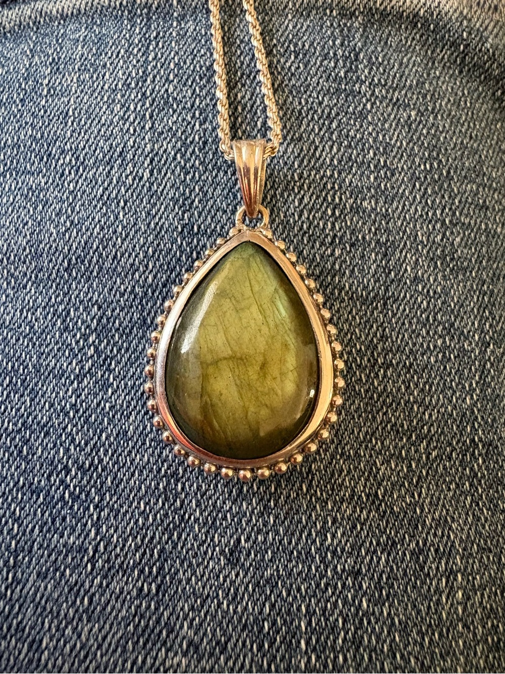 Turquoise & Labradorite Reversible Pendant w/chain - Picture 2 of 9